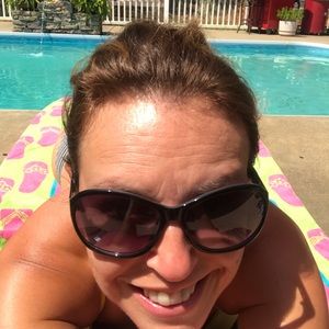 Meet your Posher, Jenni